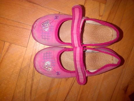 Papucky, 26