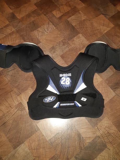 Hokejova vesta - chranice, bauer,s