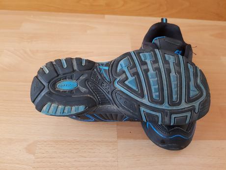 Chlapčenské tenisky, 32