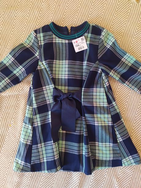 Karovane šaty, reserved,104