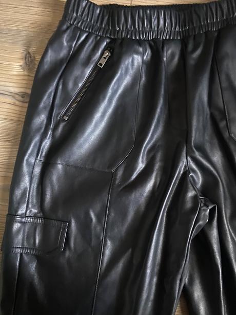 Koženkove nohavice, c&a,38