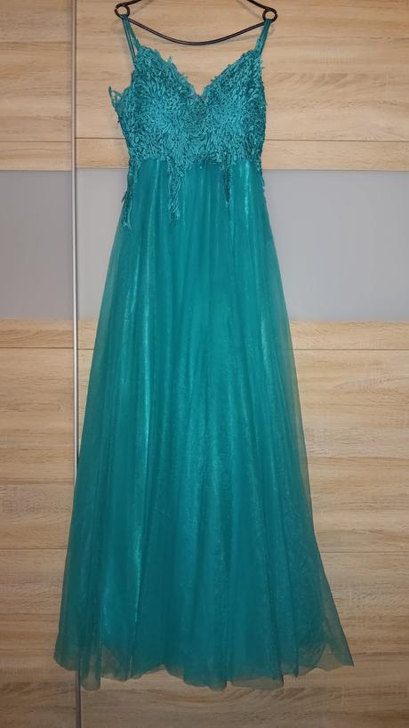 Spoločenské šaty, l