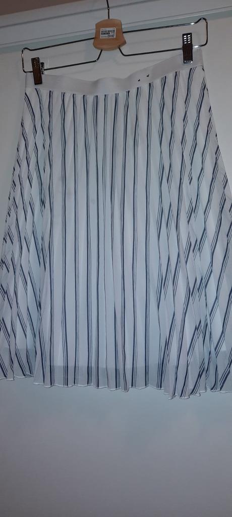 Sukňa, atmosphere,40