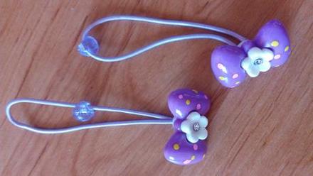 Ozdobné gumičky na vrch copov,