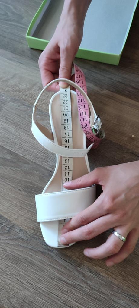 Biele sandálky, deichmann,36