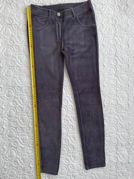 Menchestrové nohavice u.colors of benetton-predané, 146