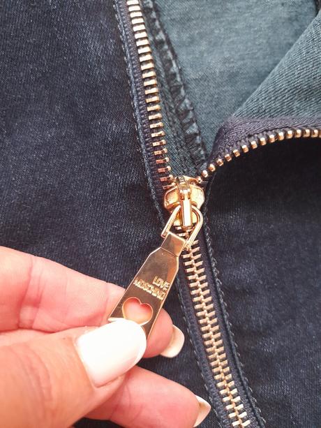 Riflové šaty moschino, moschino,s