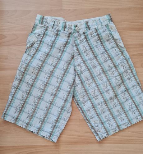 Kraťasy mada 32, 32