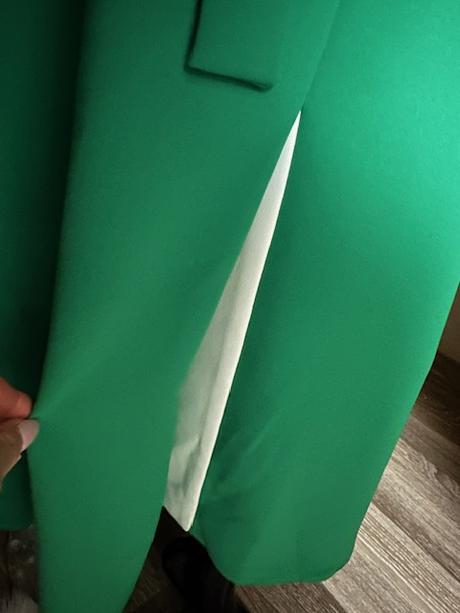 Zelené elegantné dlhé šaty bez rukávov, l / m