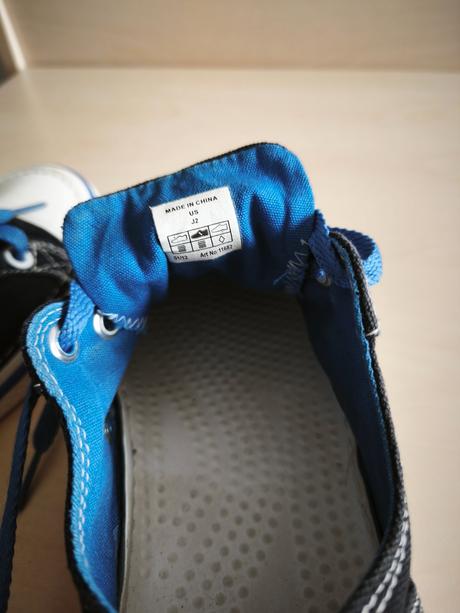 Tenisky j2, crocs,33