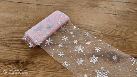 Tyl 13 cm snehové vločky -ružový, 