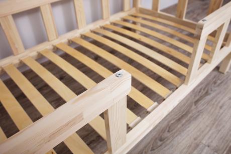 Detské postele domček,rôzne veľkosti,