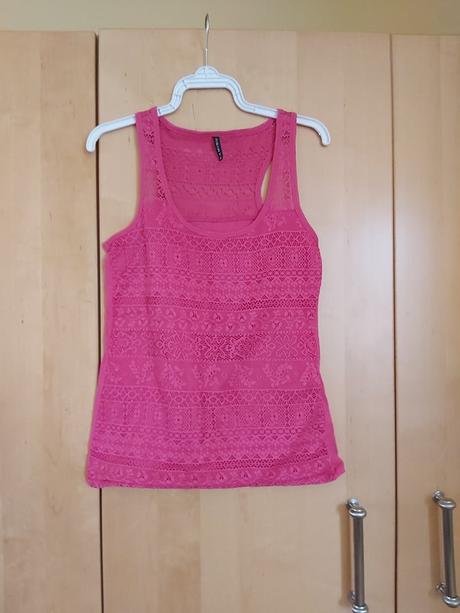 Dámsky top ružovočervenej farby č.m, m