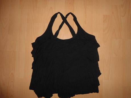 Cierne tricko na ramienka, s