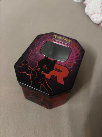 Plechová krabička na pokémon karty, 