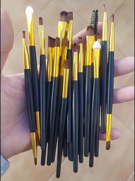 Štetce na make-up 20 kusov, 