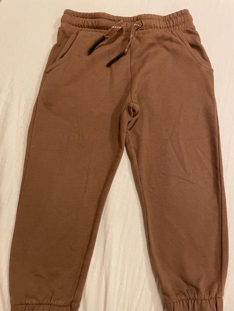 Teplé tepláky, sinsay,104