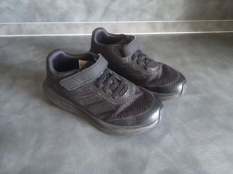 Tenisky adidas č. 30, adidas,30