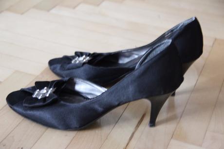 Čierne látkové lodičky, 39