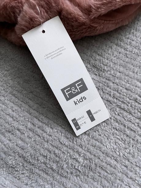 Plyšová bunda, f&f,134