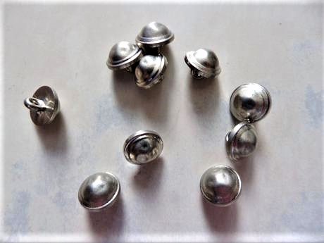 Strieborné gombíky /10 ks, 