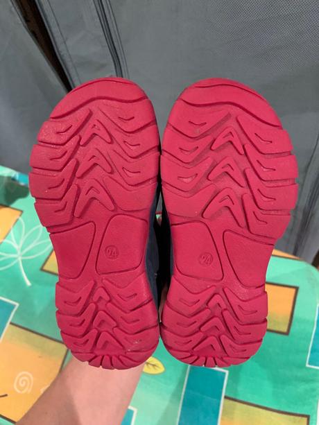 Teple topanočky, 24