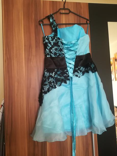 Spoločenské šaty, 36