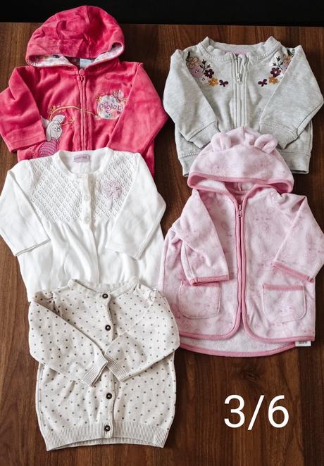 Svetriky a mikiny 3/6, 68