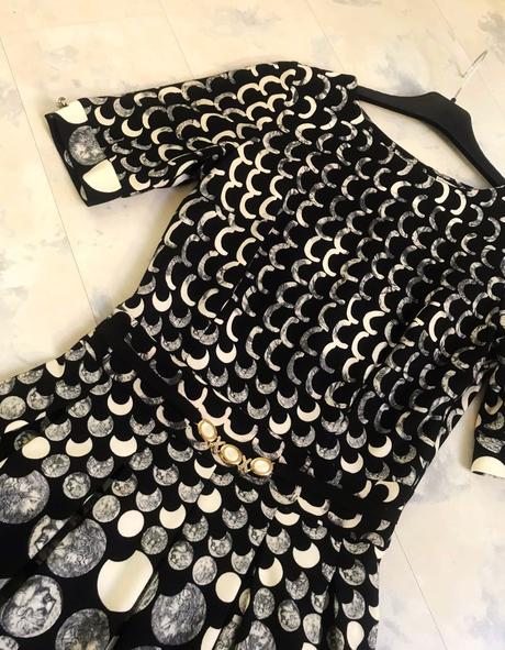 Luxusné spoločenské šaty, m