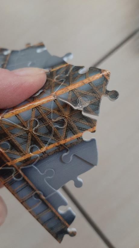 Puzzle plastove eiffelova veža,