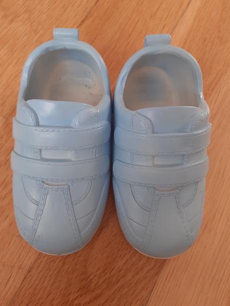 Topánky  pre  babiku, 