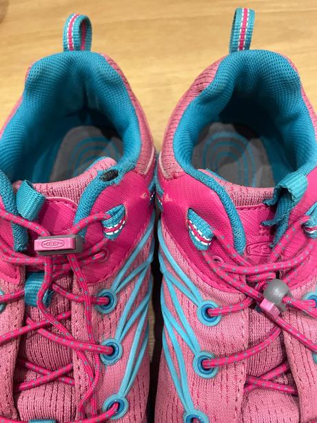 Keen botasky, keen,37