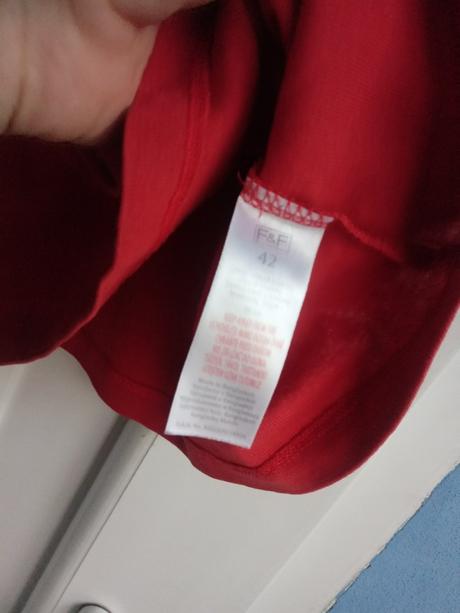 Tricko, f&f,42