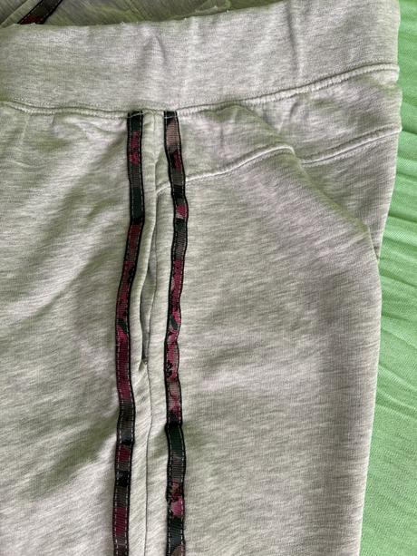 Tepláky reserved s, reserved,s