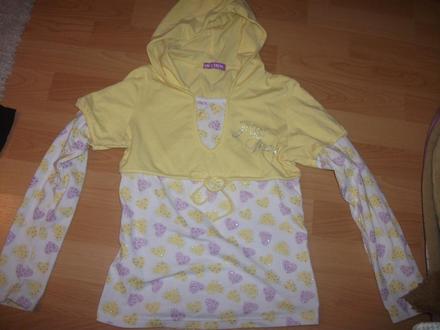 Tricko s kapucnou, 140