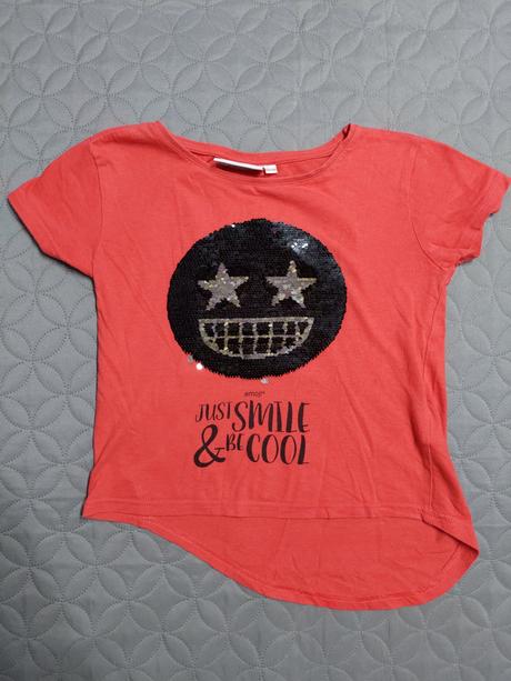 Emoji asymetricke pretacacie tricko smiley, 134