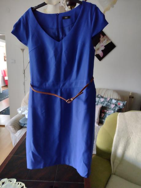 Predám dámske šaty veľkosť m, c&a,m