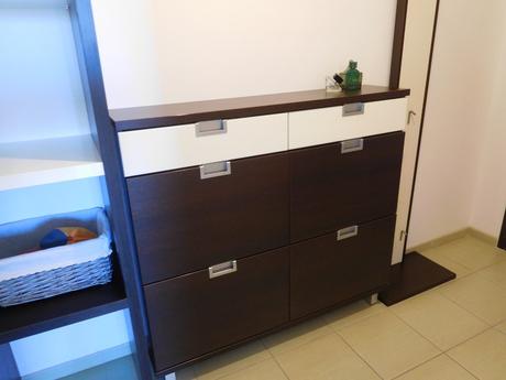 Nábytok do vstupnej chodby,, 