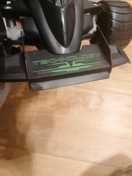 Auto na ovládanie technology,