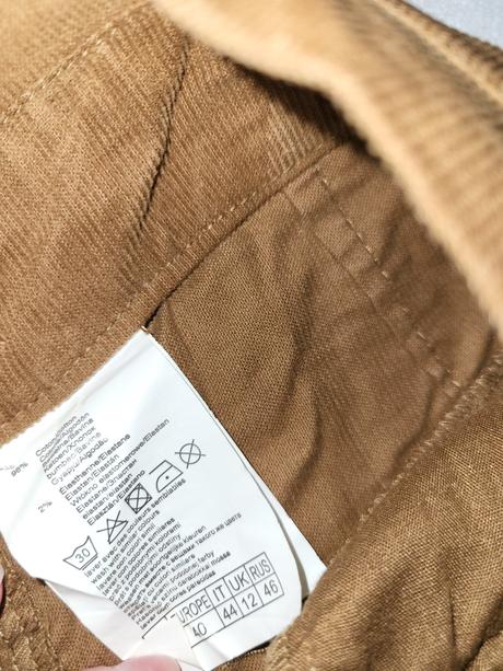 Menčestrova sukňa, camaieu,40