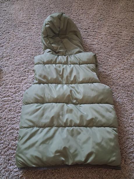 Zateplena vesta, 134