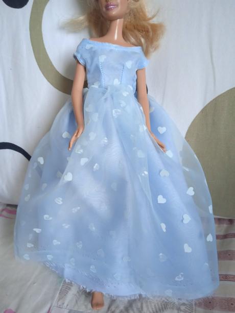 Šaty pre babiku barbie,