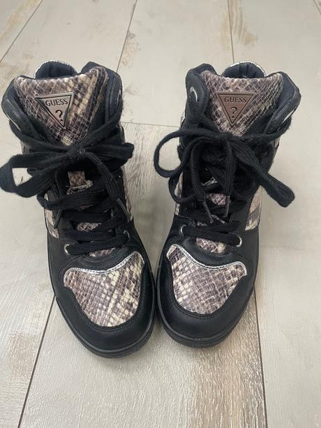 Tenisky guess, guess,36