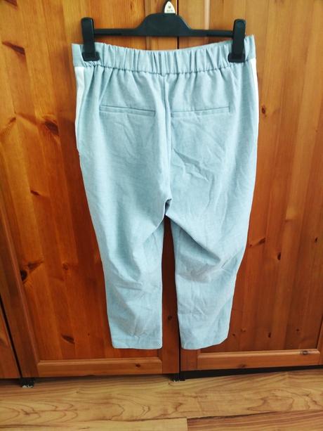Dámske3/4 nohavice, zara,m