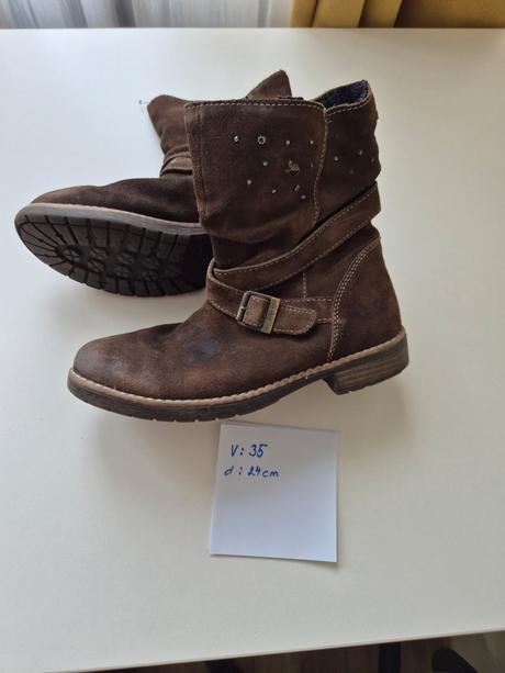 Čižmičky v.35, 35