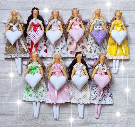 Anjelky ihneď k dispozícii, 