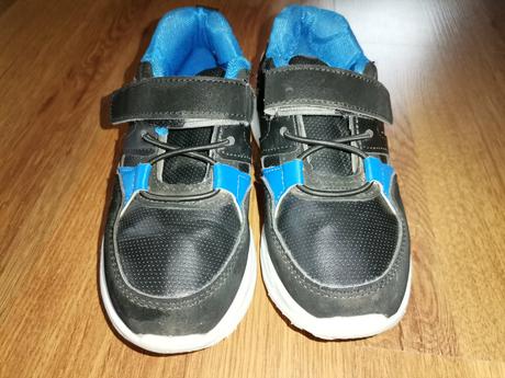 Chlapčenské tenisky, 30