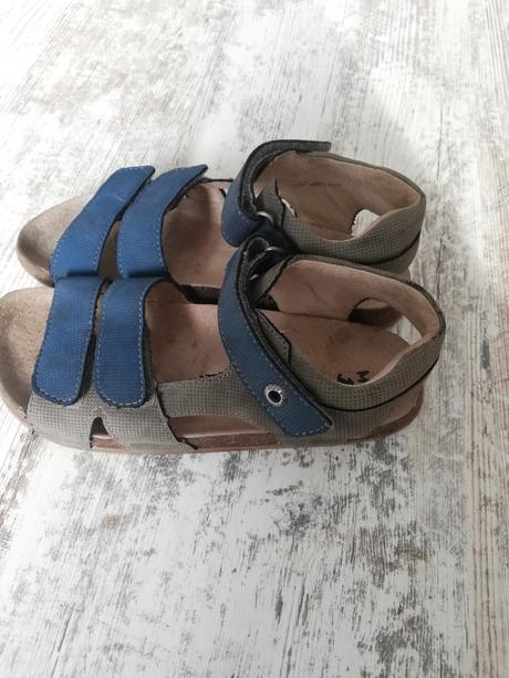 Kožené sandalky, baťa,32
