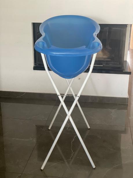 Stojan na vaničku plus vanička, 