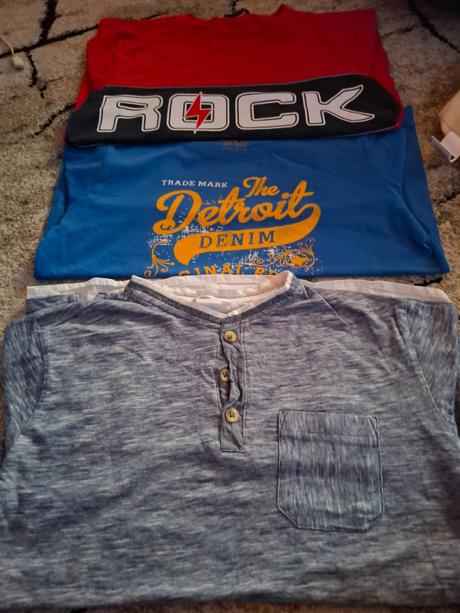 Tričká s dlhým rukávom, 152